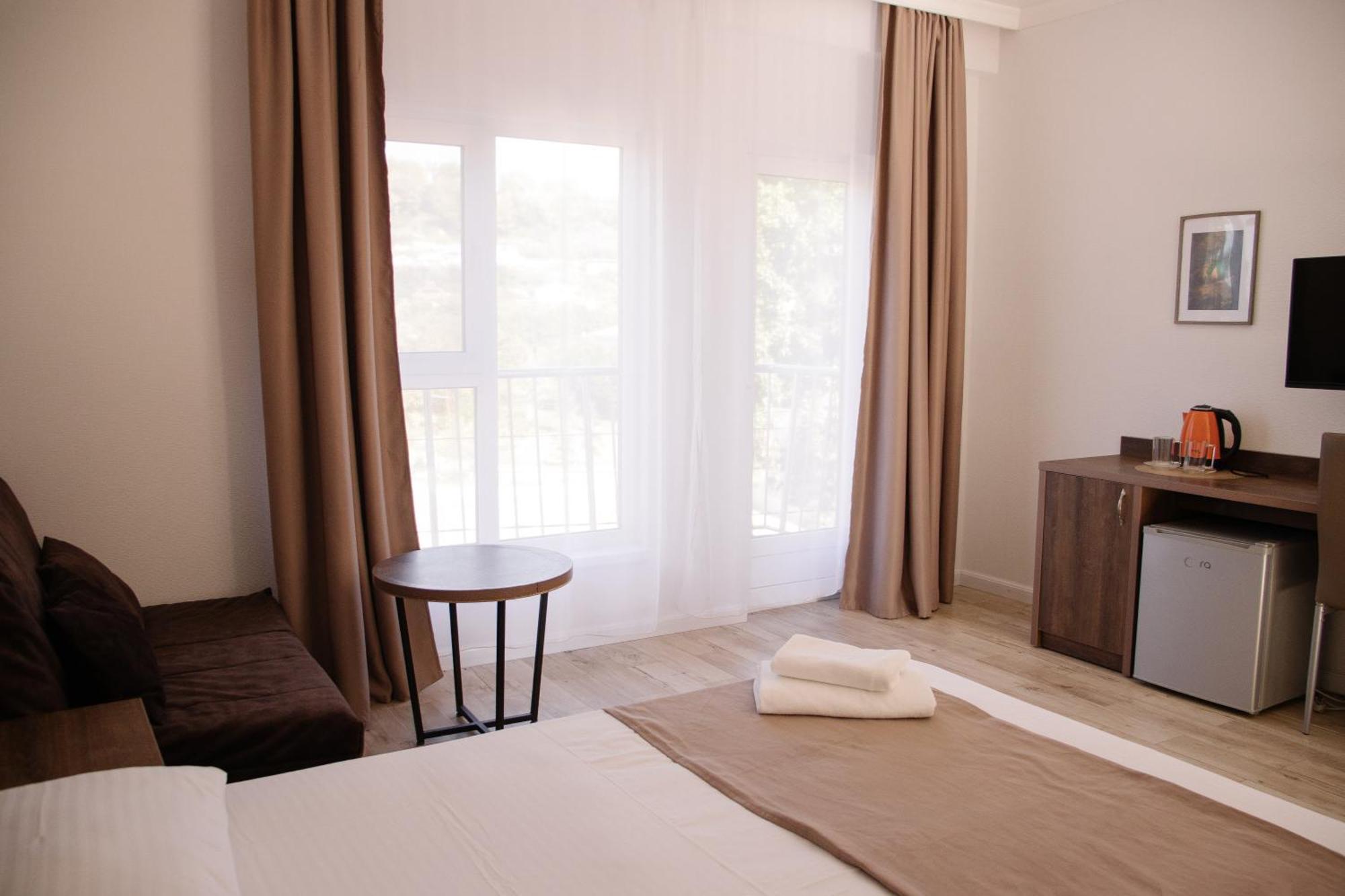 Hotel Talion, Pitsunda Lidzava 外观 照片